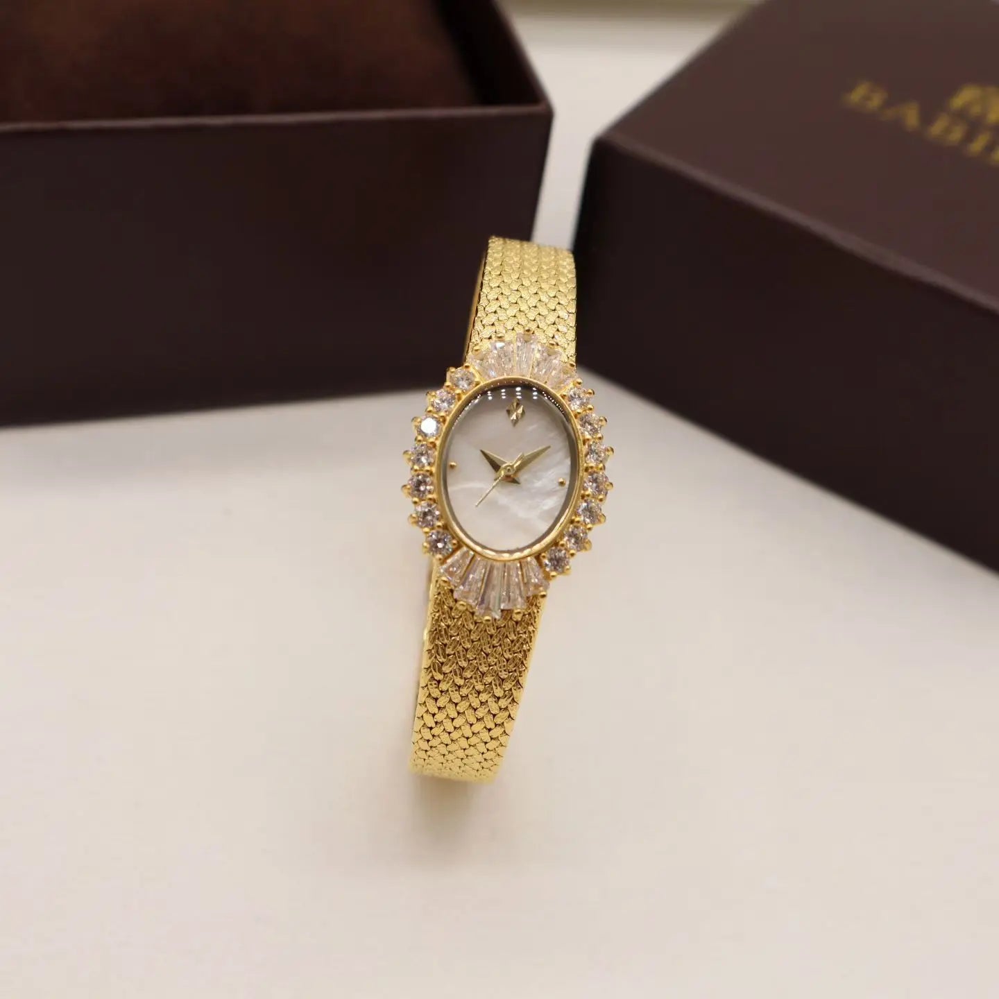 Women Watch for Girls Quartz Reloj Mujer Sliver Gold Diamond Orologio Ladies Vintage Oval Wristwatch Stainless Steel Band Clock