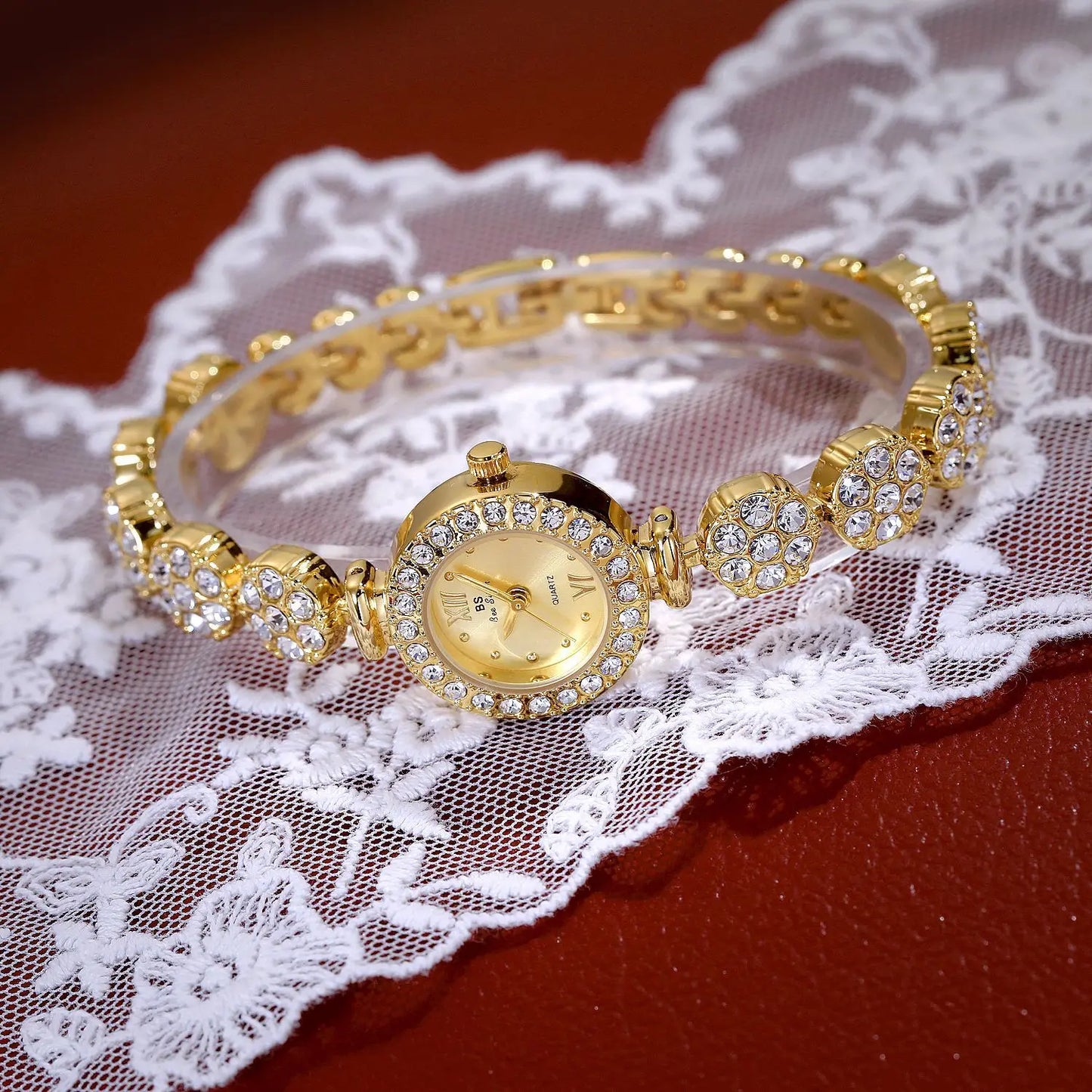 Women Watch Light Luxury Brand Starry Sky Diamond Flower Bracelet Exquisite High end Ladies Fashion Quartz Wristwatches