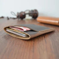 Luxury Handmade Genuine Leather Card Wallet Men Credit Card holder Women ID Sleeve Name Card Holder Cowhide Business Card Case