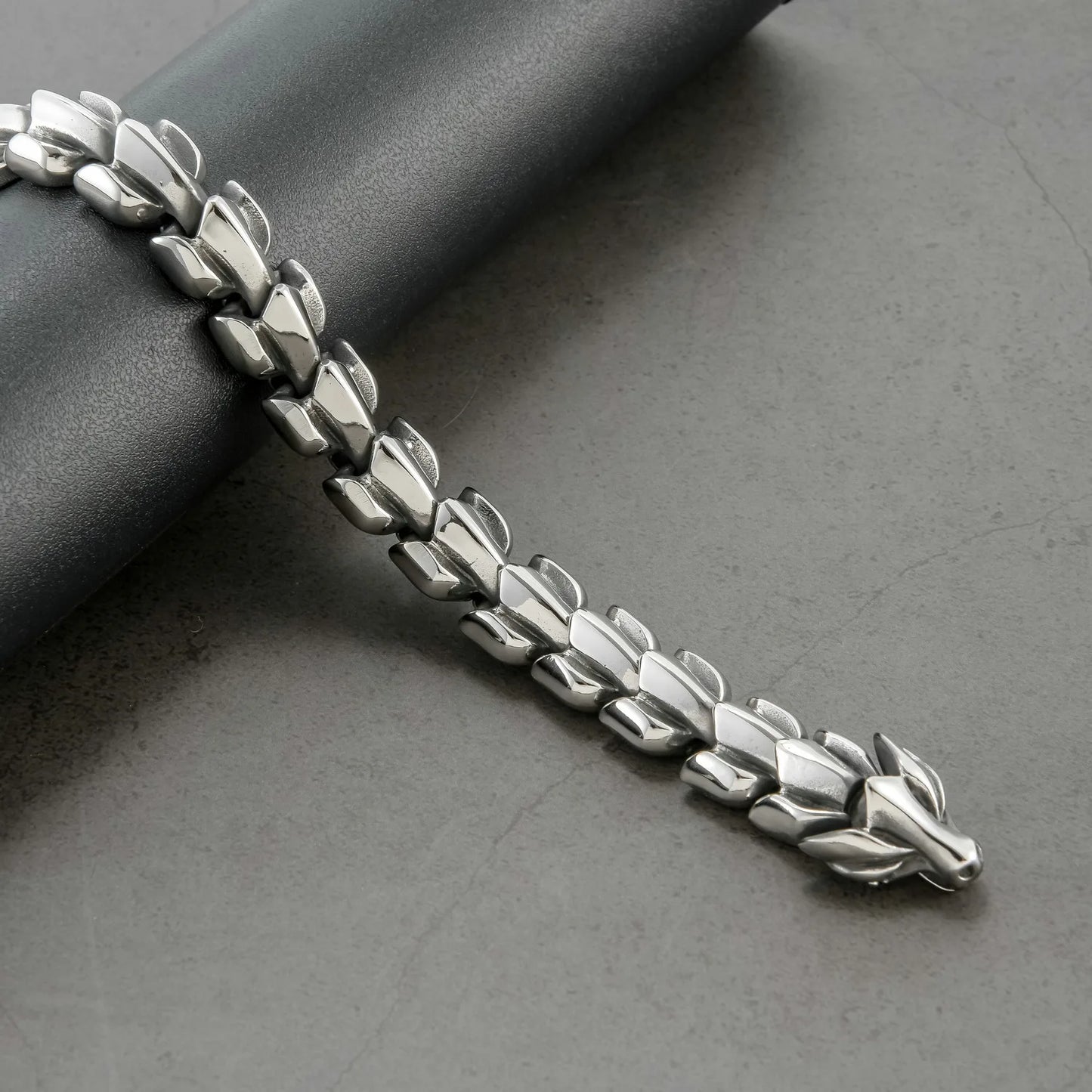 2025 Punk Style Men's Personality Creative Fashion Keel Chain Bracelet, Trendy Domineering Titanium Steel Bracelet