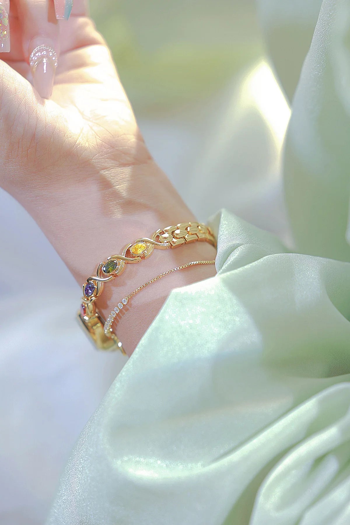 Women's Oval Rainbow Gem Light Luxury Wristwatch Fashion Elegant Waterproof Bracelet Watch Exquisite Small Clock Reloj V43