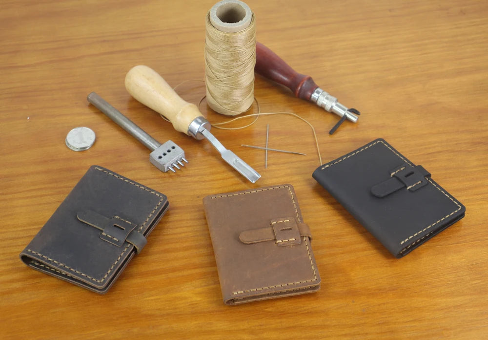 Luxury Handmade Genuine Leather Card Wallet Men Credit Card holder Women ID Sleeve Name Card Holder Cowhide Business Card Case