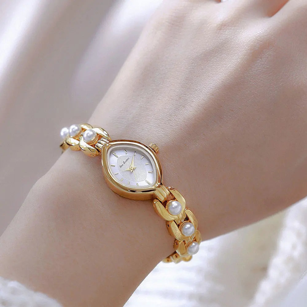 New Women Watch Gold Luxury Elegant Bracelet Wristwatch Fashion Retro Quartz Watches Gift For Ladies Small Dial Clock Waterproof