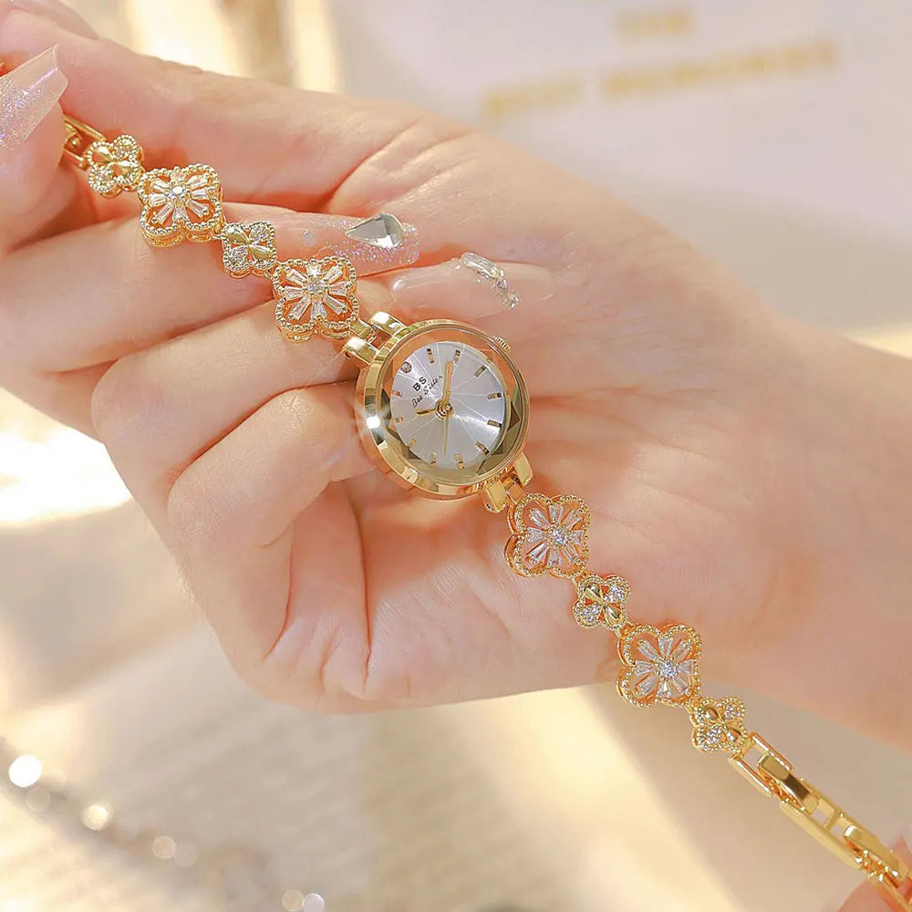 Women's Watch Elegant Lucky Four Leaf Clover Bracelets Quartz Watches Gift For Girls 2025 New High Quality Waterproof Wristwatch