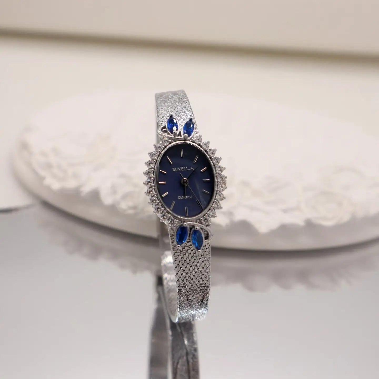 Women Watch for Girls Quartz Reloj Mujer Sliver Gold Diamond Orologio Ladies Vintage Oval Wristwatch Stainless Steel Band Clock